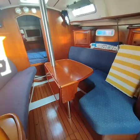 Tekne Luxury House Boat Argentario Cala Galera